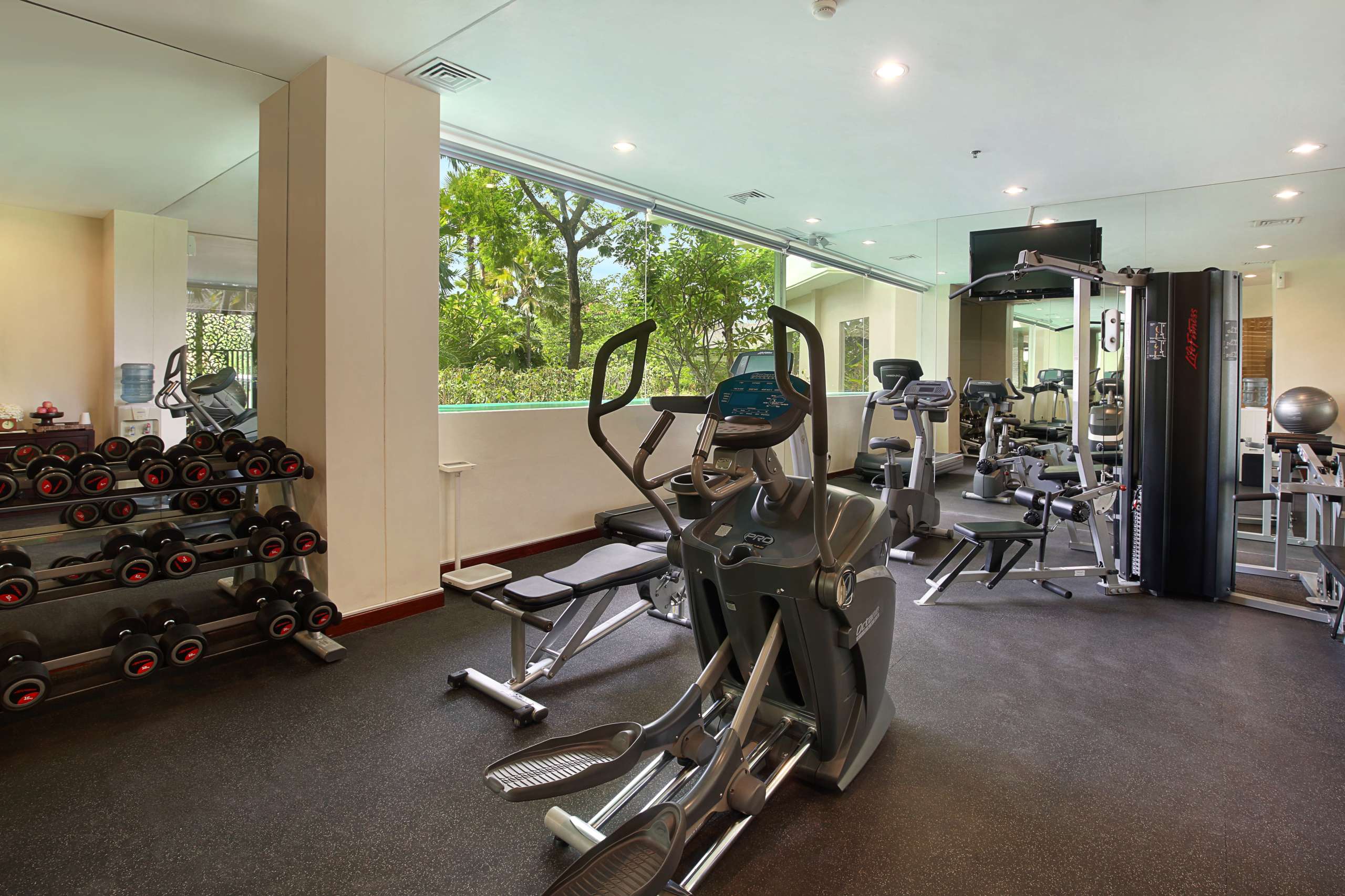 14 - Fitness & Gym Centre