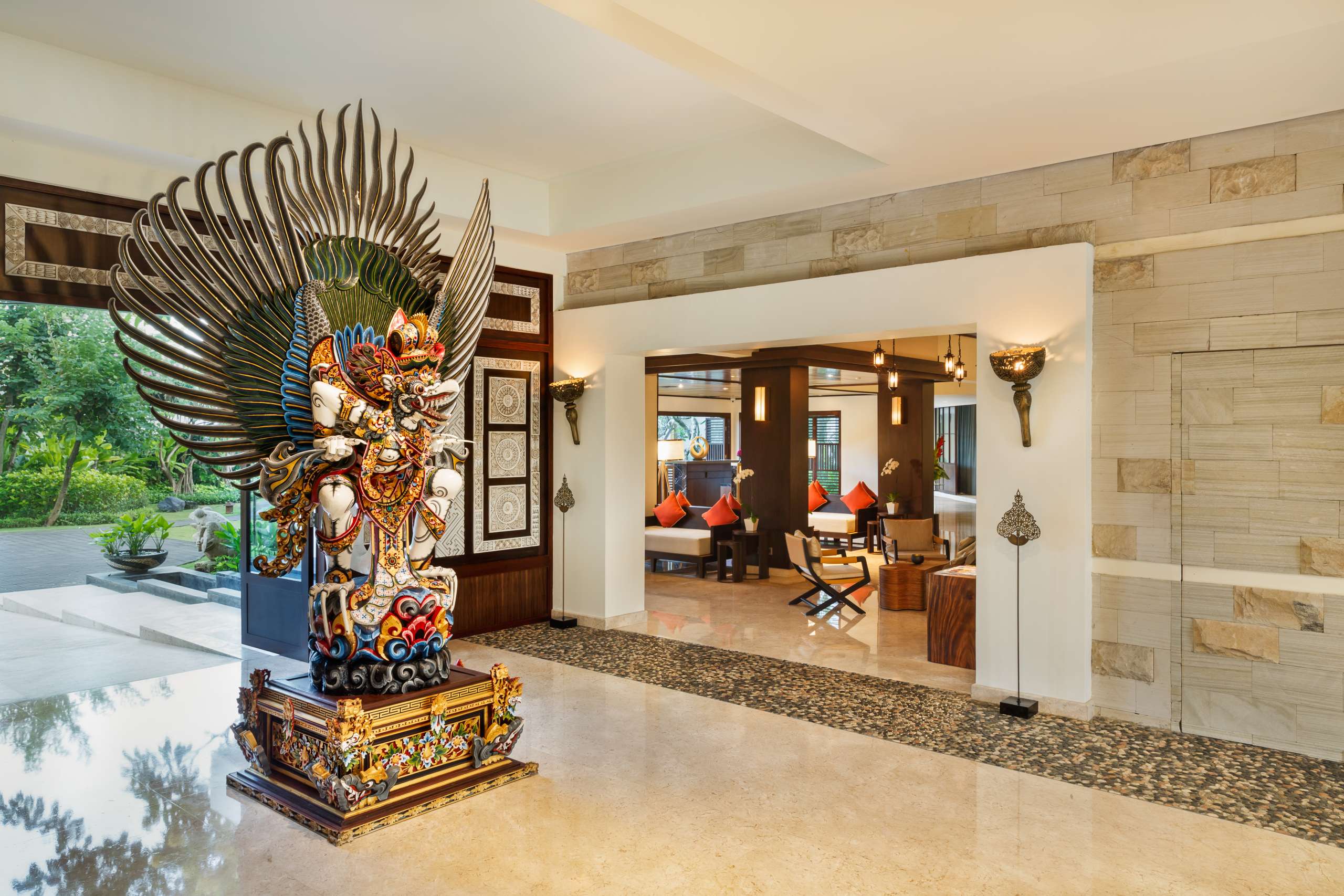 2 - Main Lobby