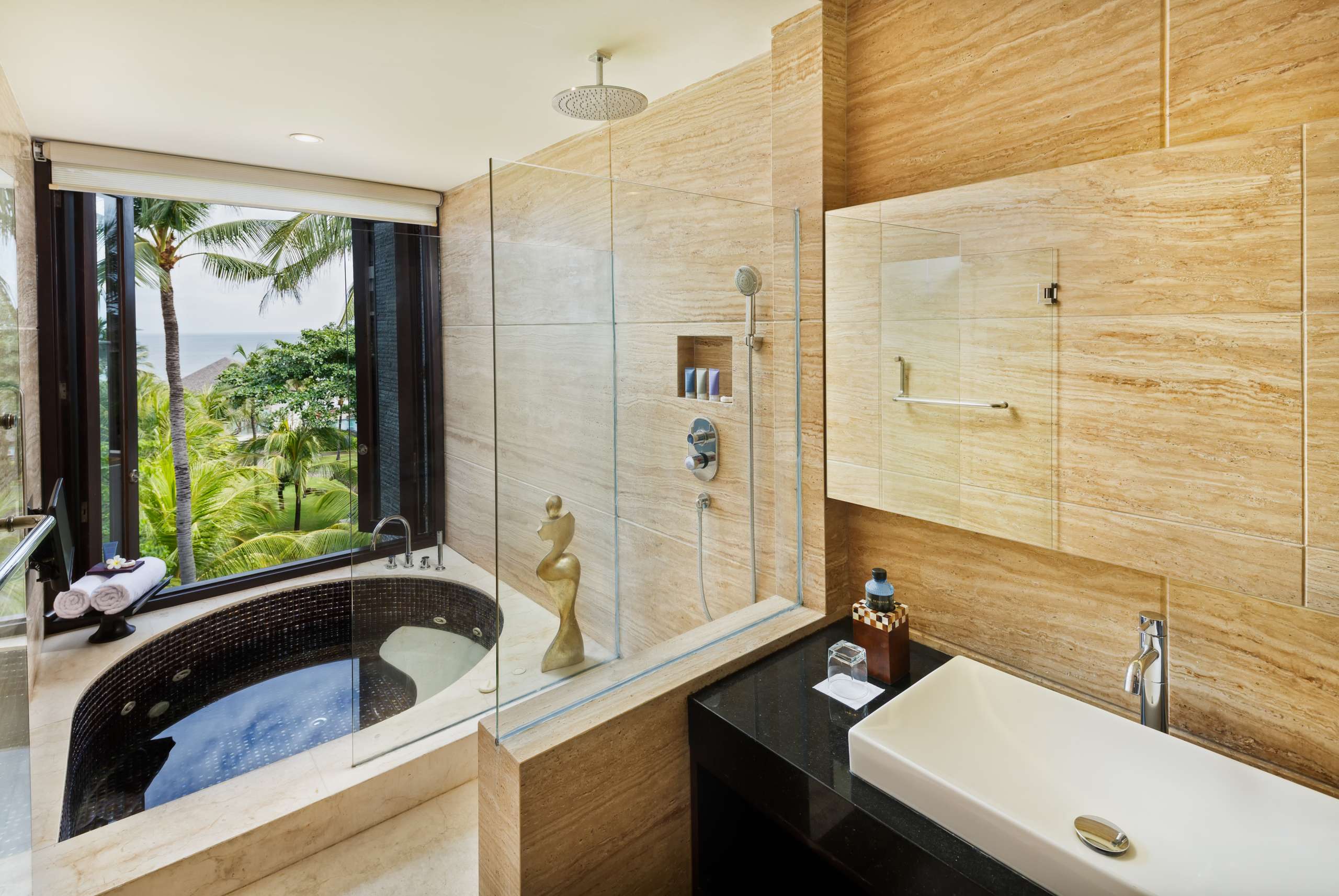 Garden Suite - Bathroom