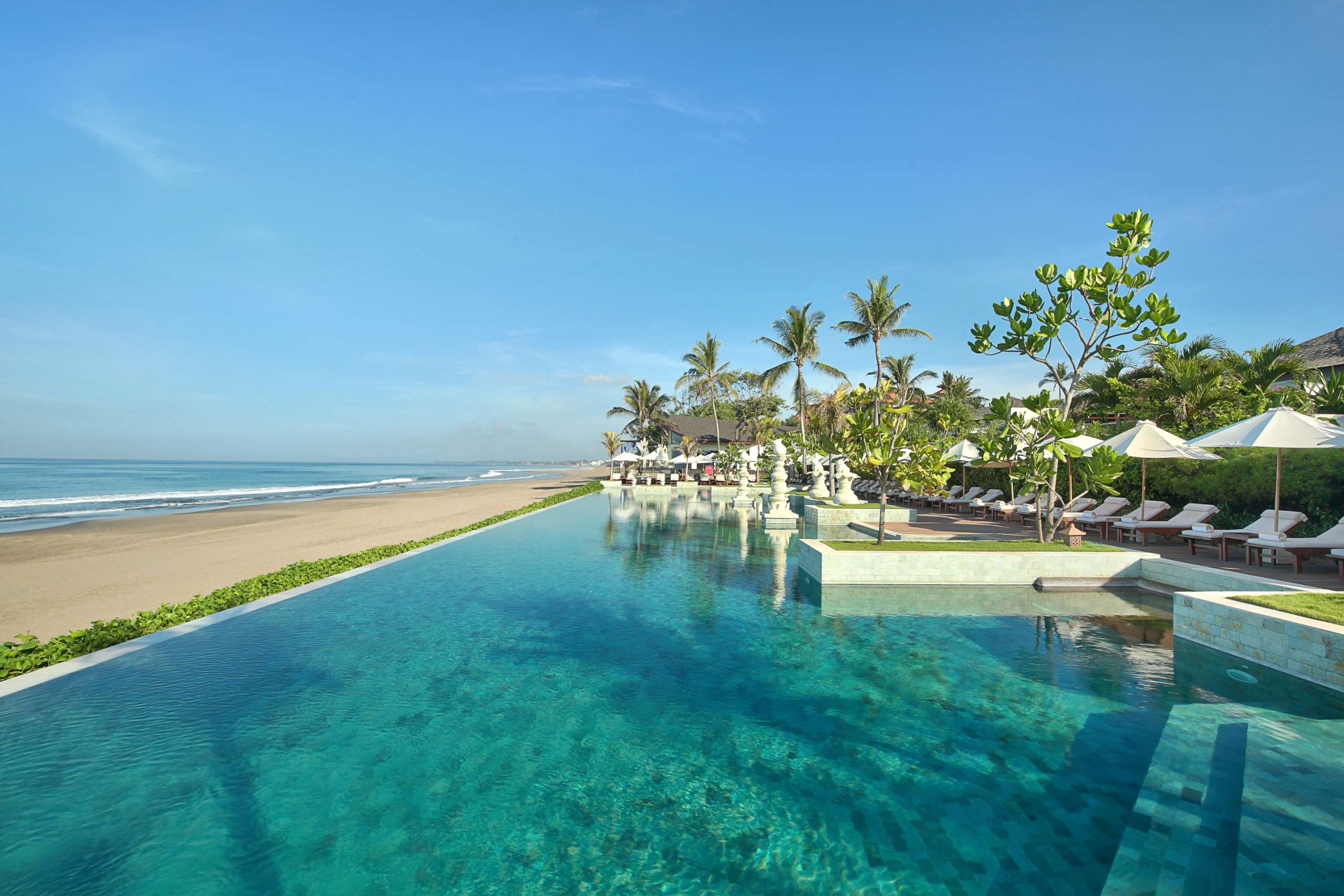 Infinity Pool Day Time