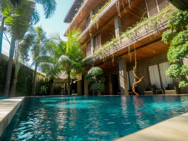 Arthur Suites 5