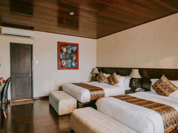 Arthur Suites 8