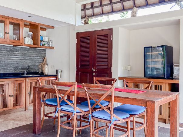 TIS Villa Seminyak 4