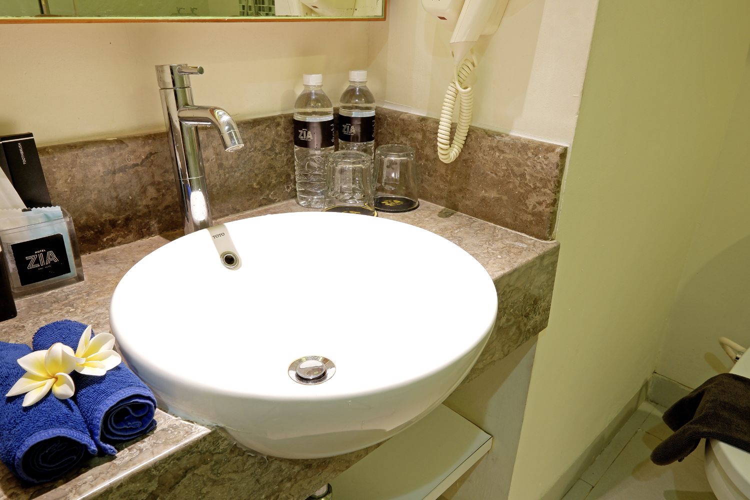 Bathroom3