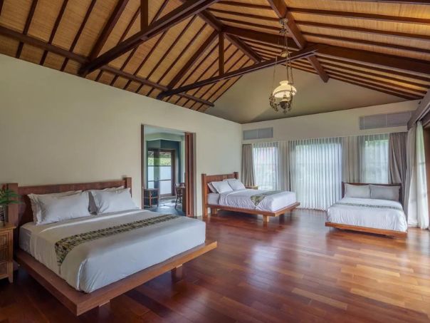 amita villa 6