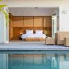 christie villa 5