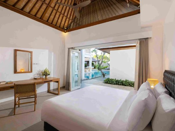 christie villa 7