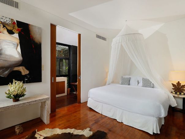 svarga villa 22