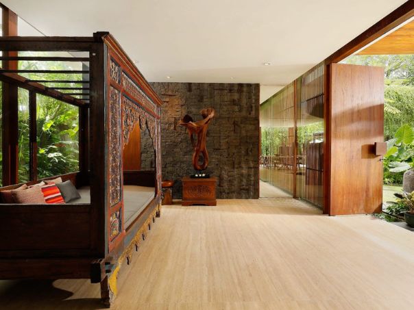 svarga villa 9