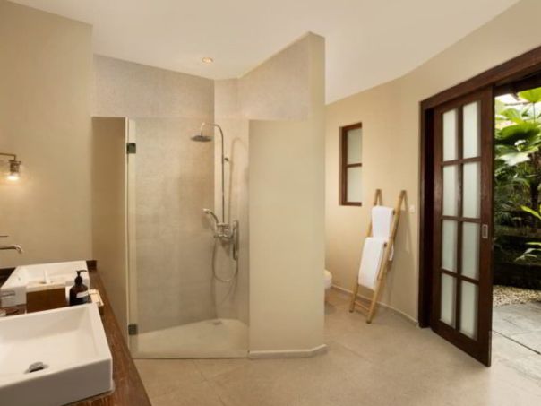 tirtadari villa 8