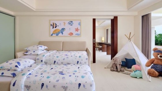 sheraton 33