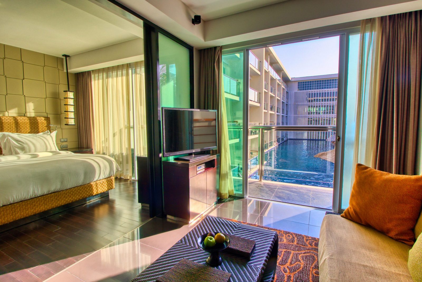 sakala-Deluxe-Pool-View