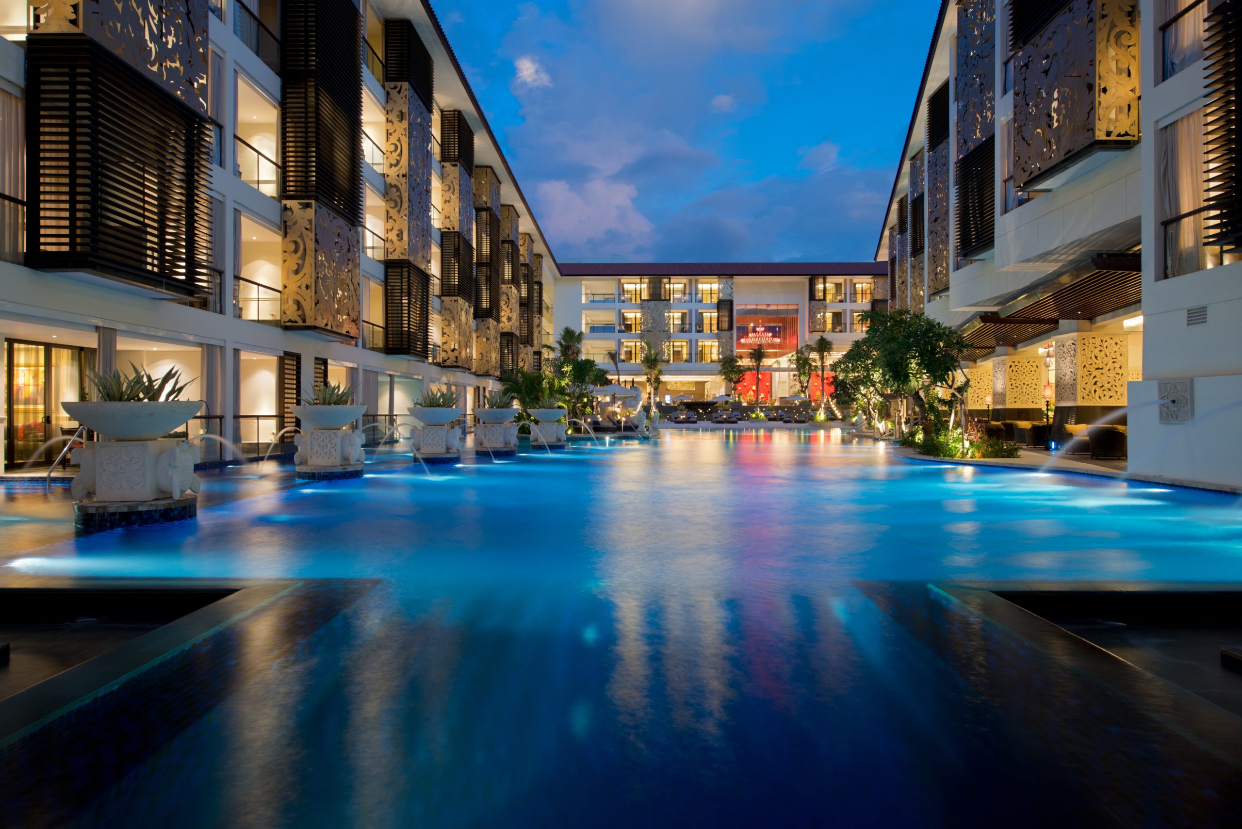 Experience - Swimming Pool 2