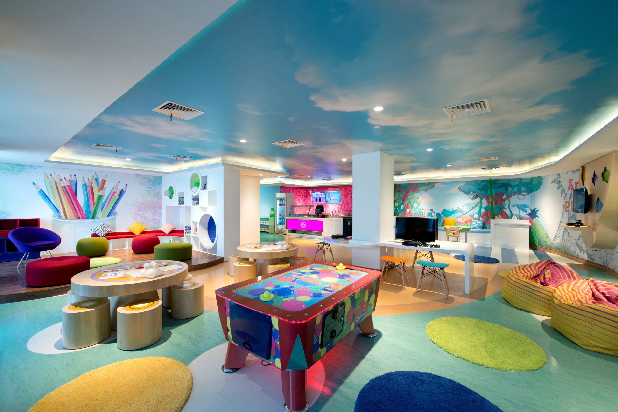 Experience - The Kids club