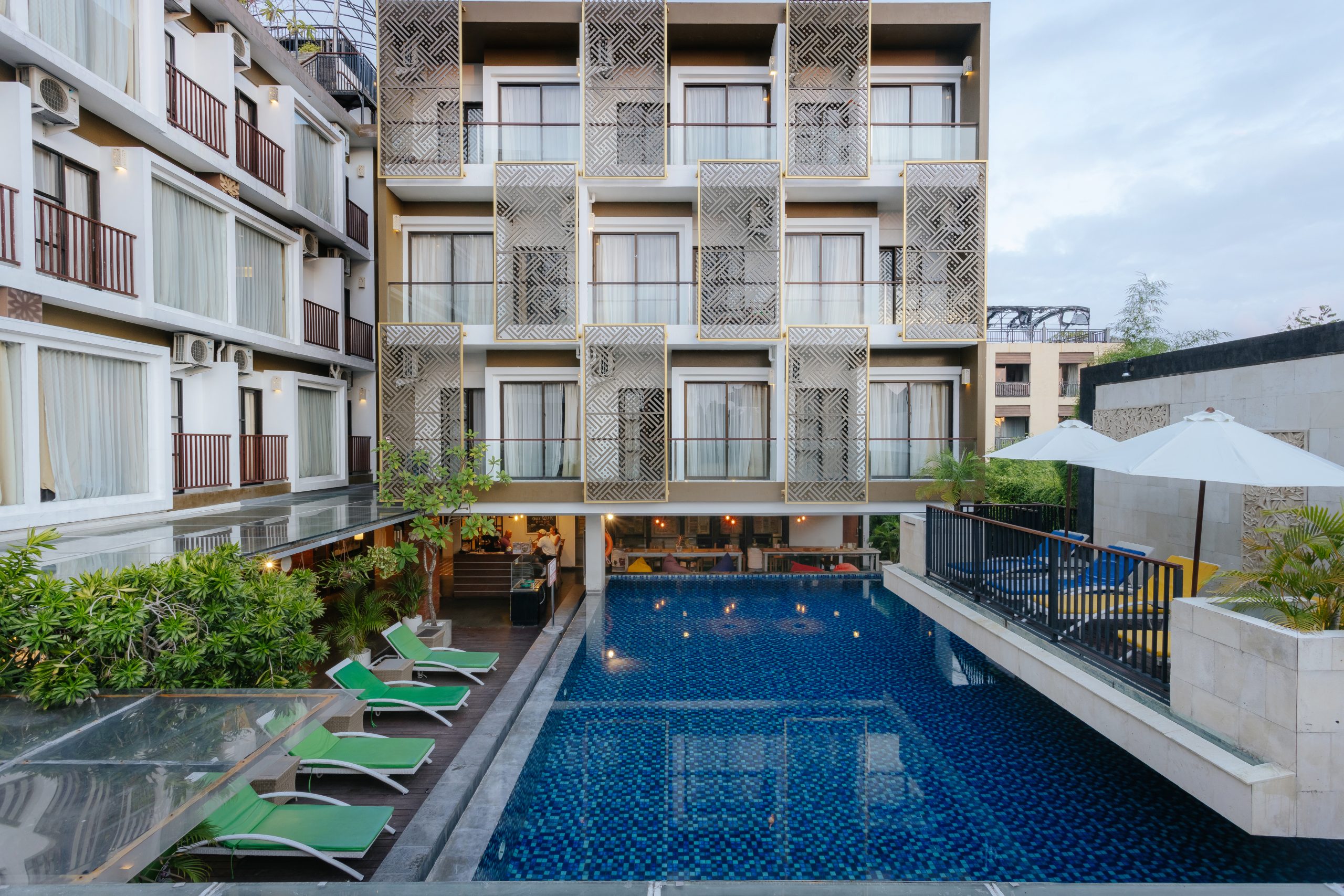 POOLAREA_6