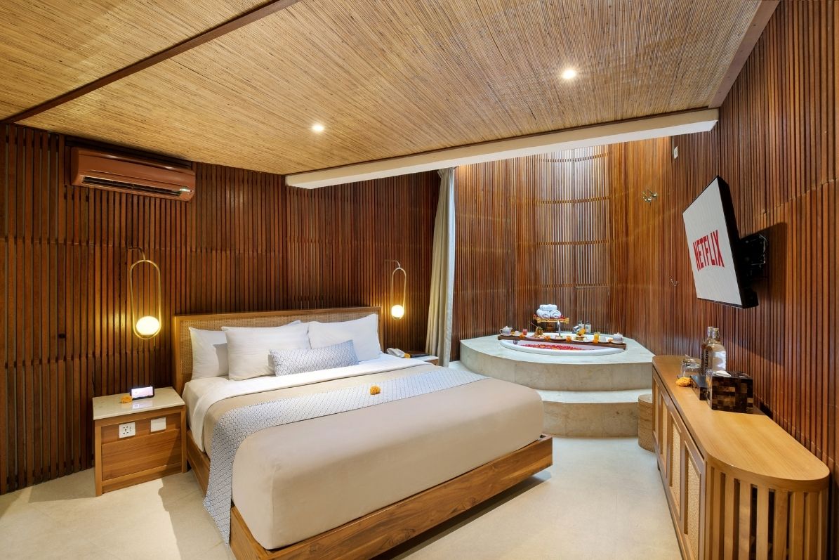 Suite Room with Jacuzzi 3