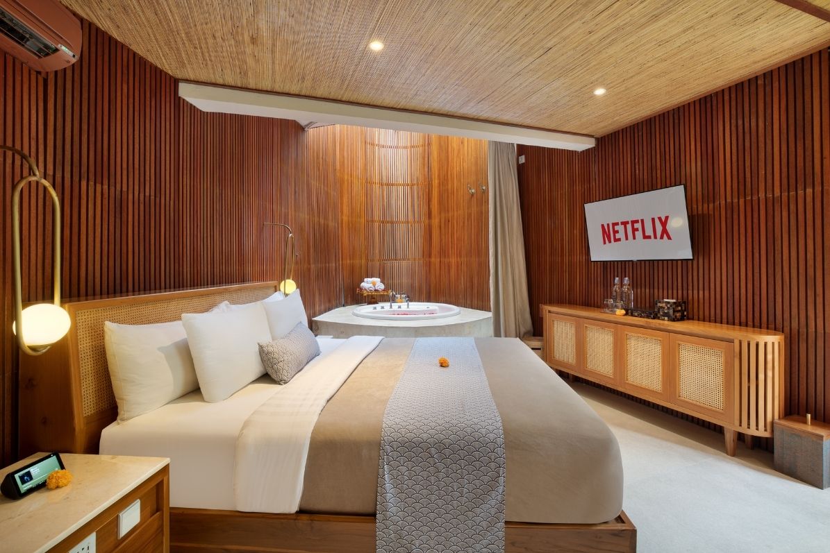 Suite Room with Jacuzzi 4