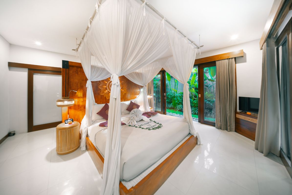 Grand Two Bedroom (9)