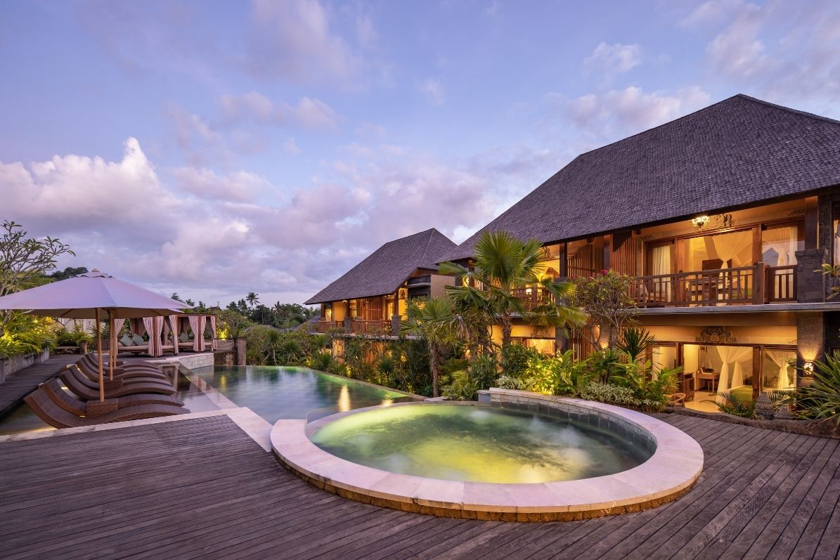 Hotel Exterior and Aerial Shots (4)