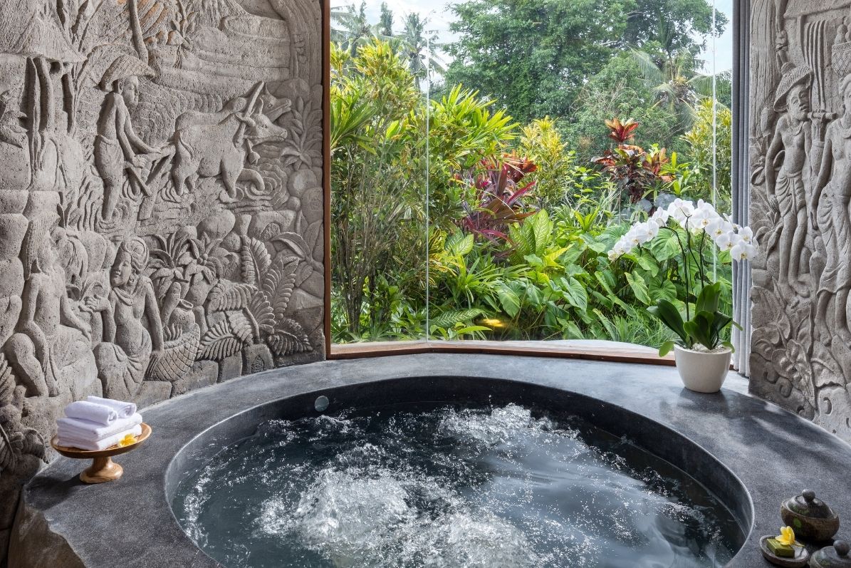 Luxury Royal One Bedroom Private Pool Villa with Jacuzzi (3)