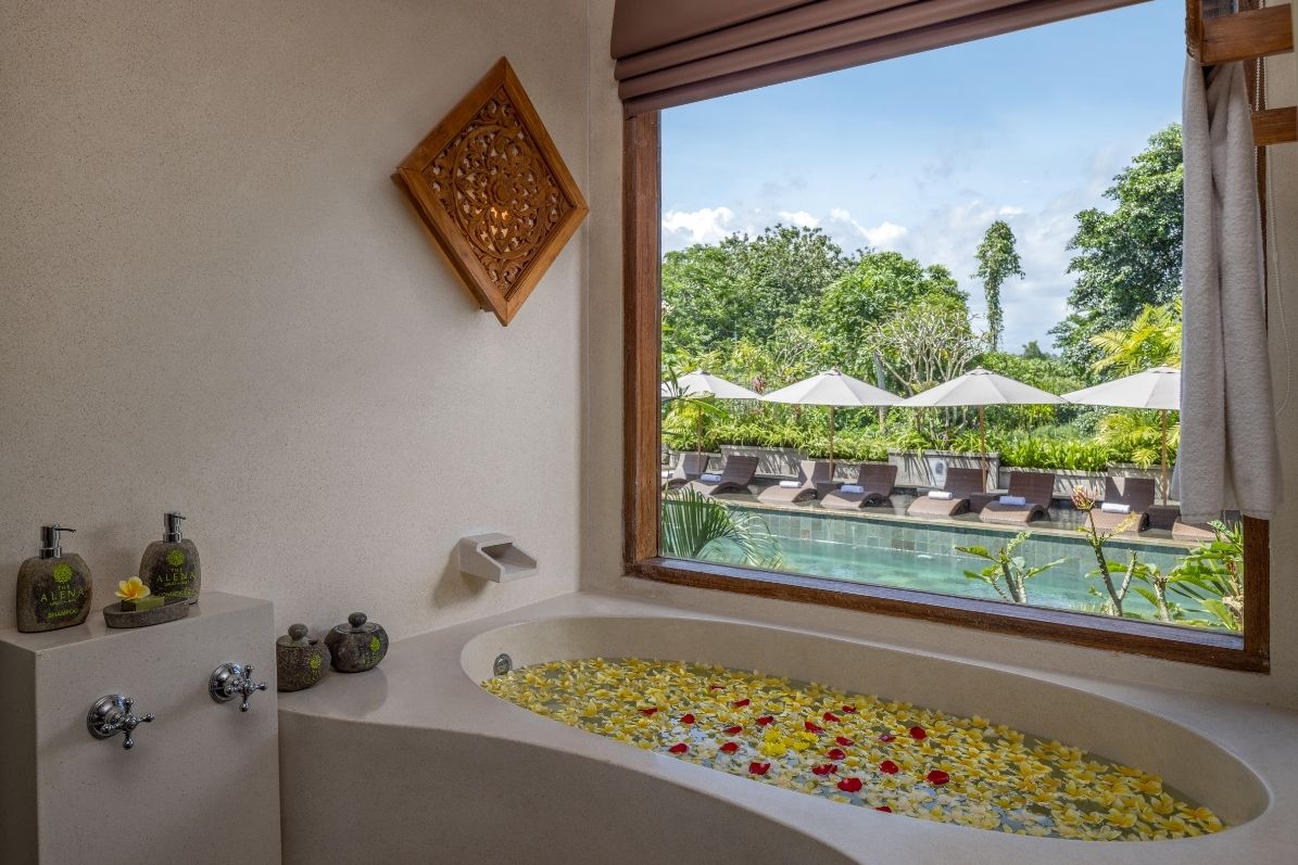 Luxury Suite Room (8)