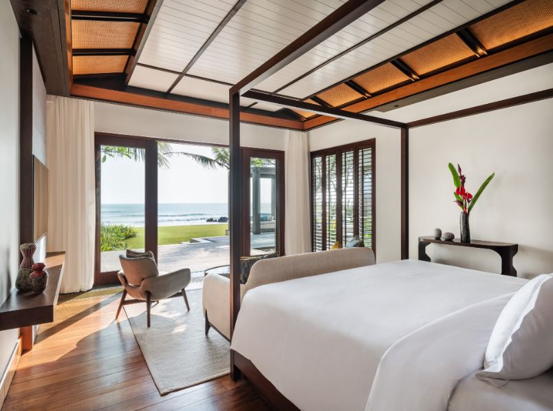 One Bedroom Beachfront Pool Villa