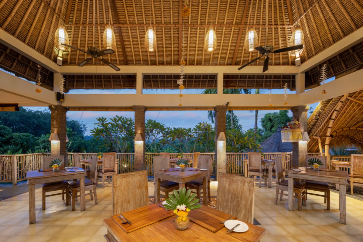 RESTAURANT (2)