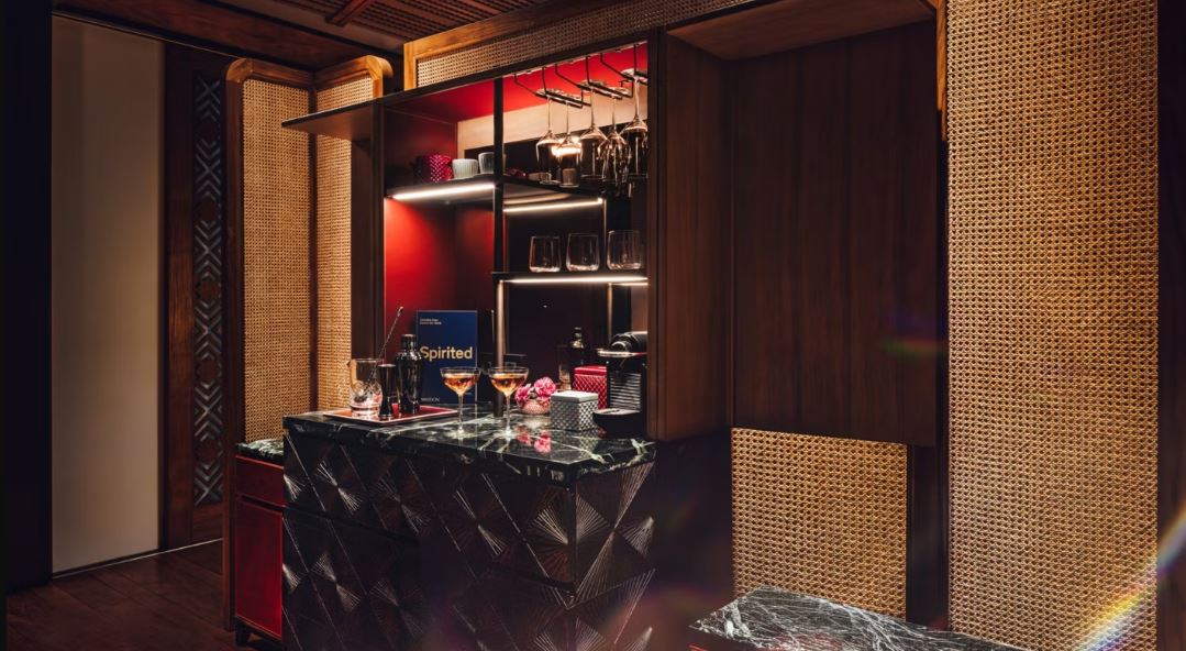Studio Suite 4
