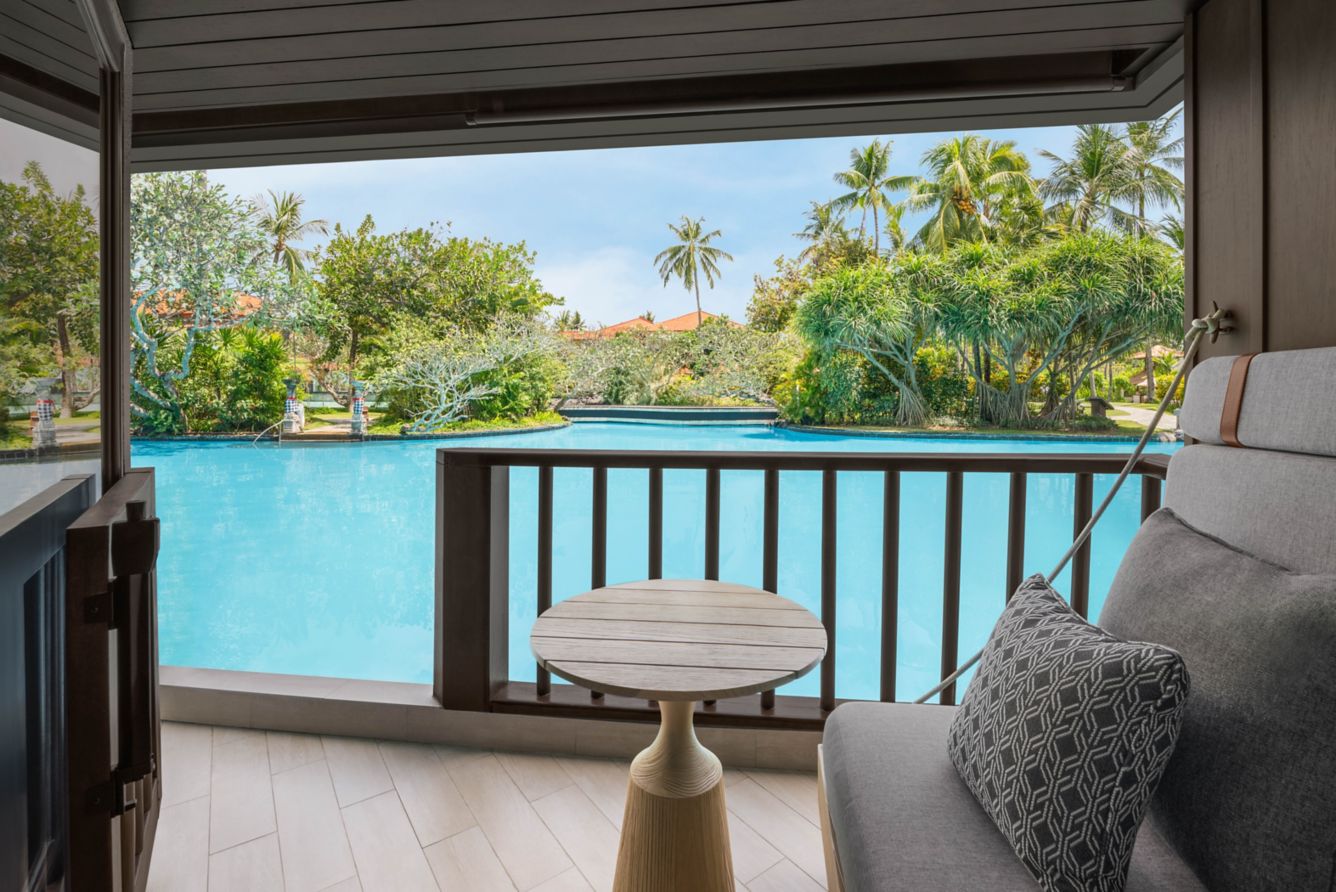 deluxe lagoon access - balcony