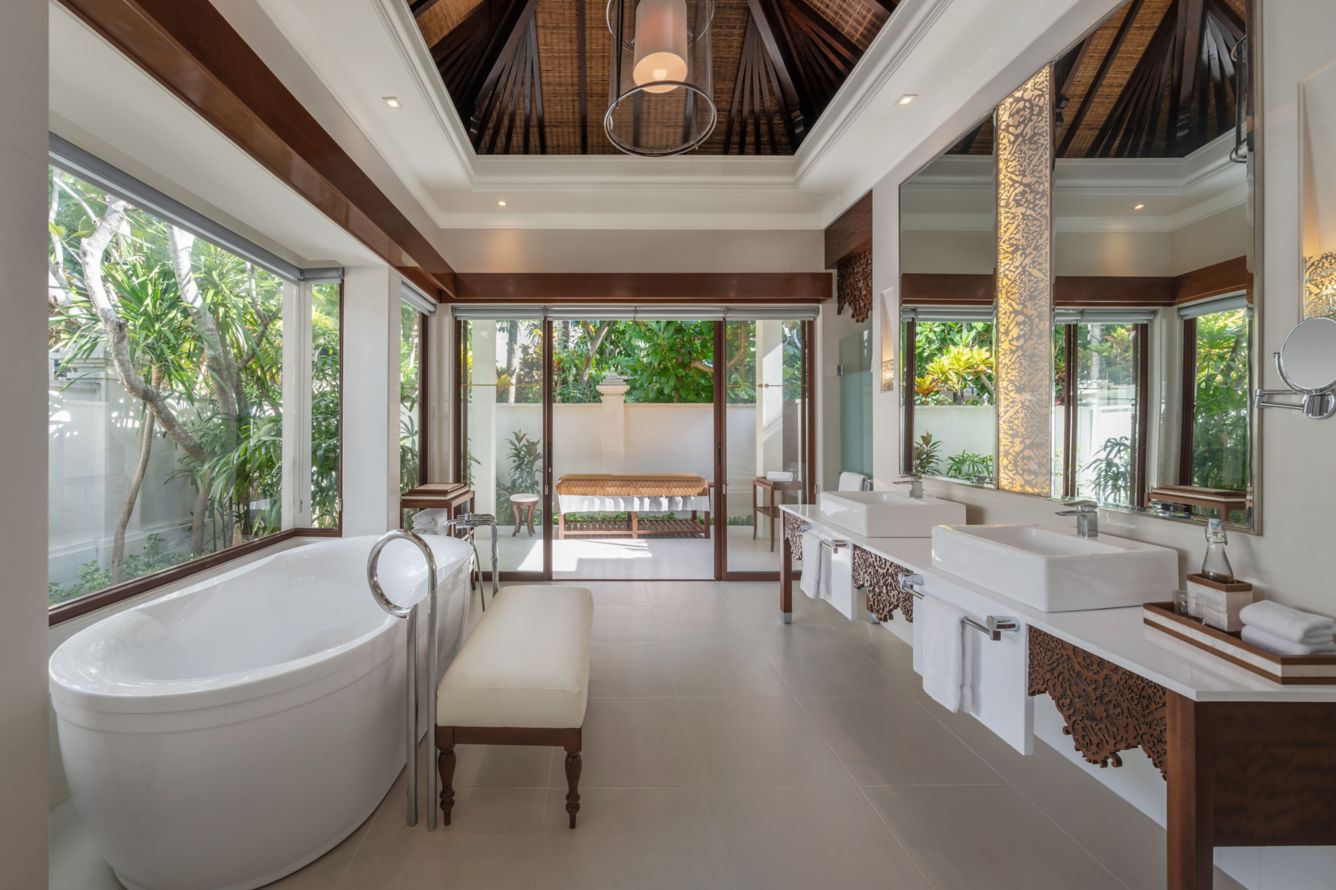 one bedroom villa bathroom