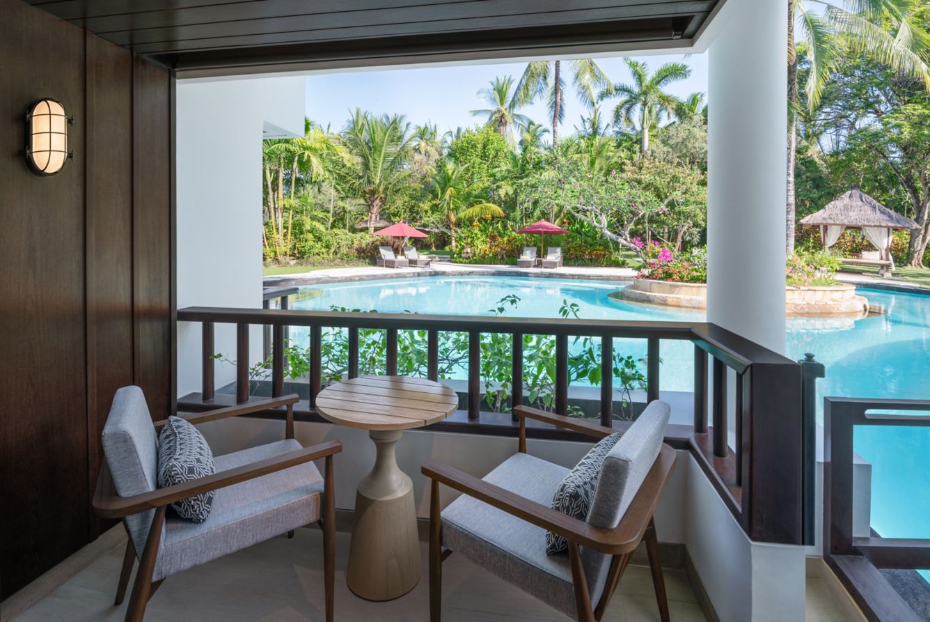 studio lagoon access - balcony