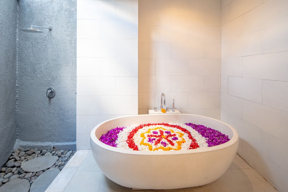 1 or 2BR royal villa (10)
