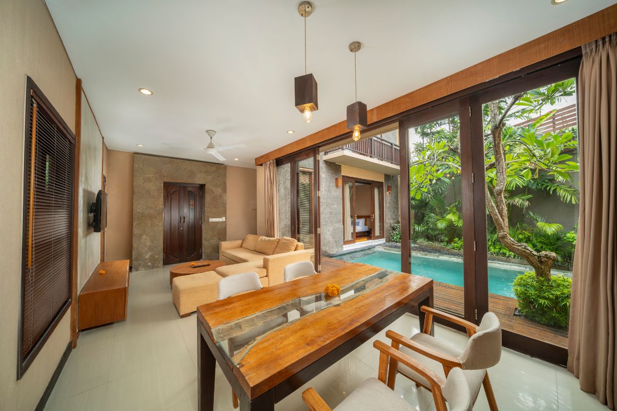 1 or 2BR royal villa (3)