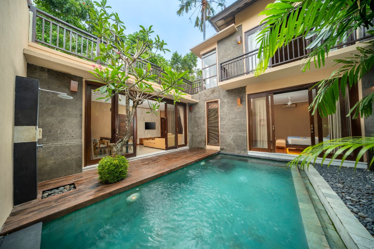 1 or 2BR royal villa (4)