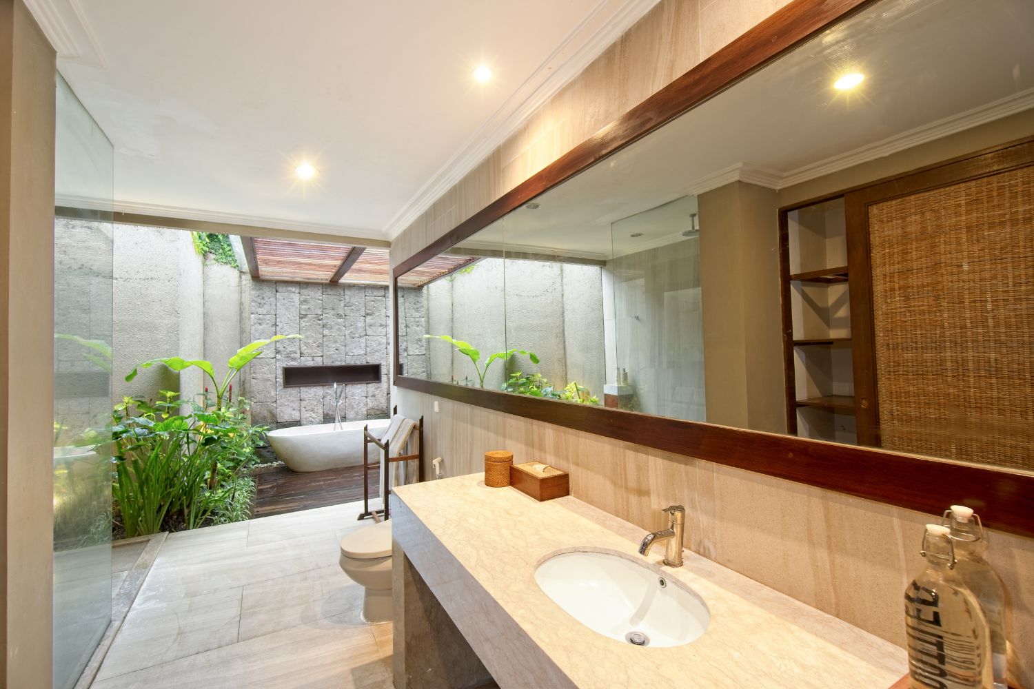 royal 2br (8)