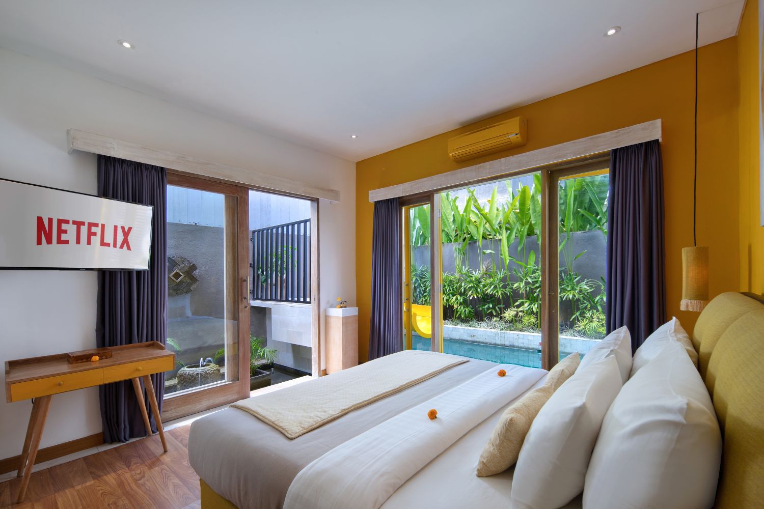 royal 2br waterslide (3)