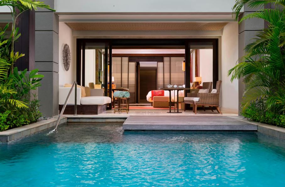 Sawangan Junior Suite with Pool Access 1