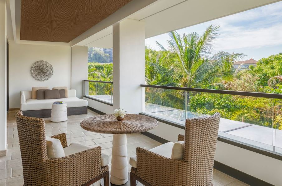 The Ritz-Carlton Suite 4