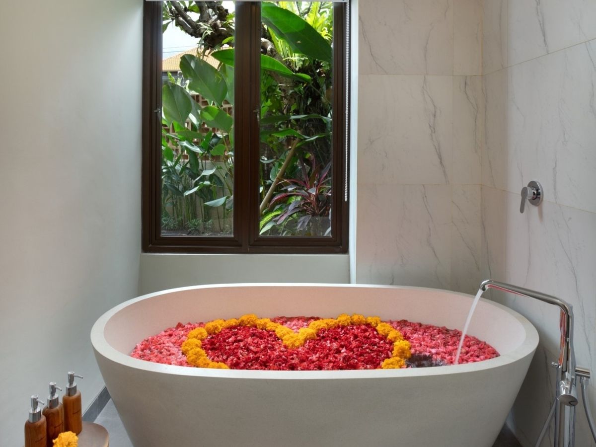 Grand Two Bedroom Villa (10)