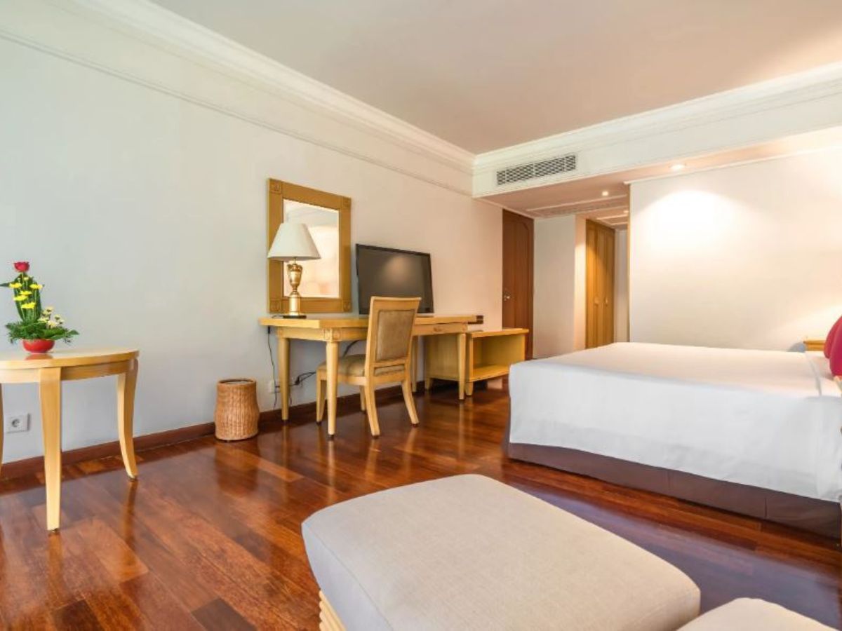 deluxe suite (3)