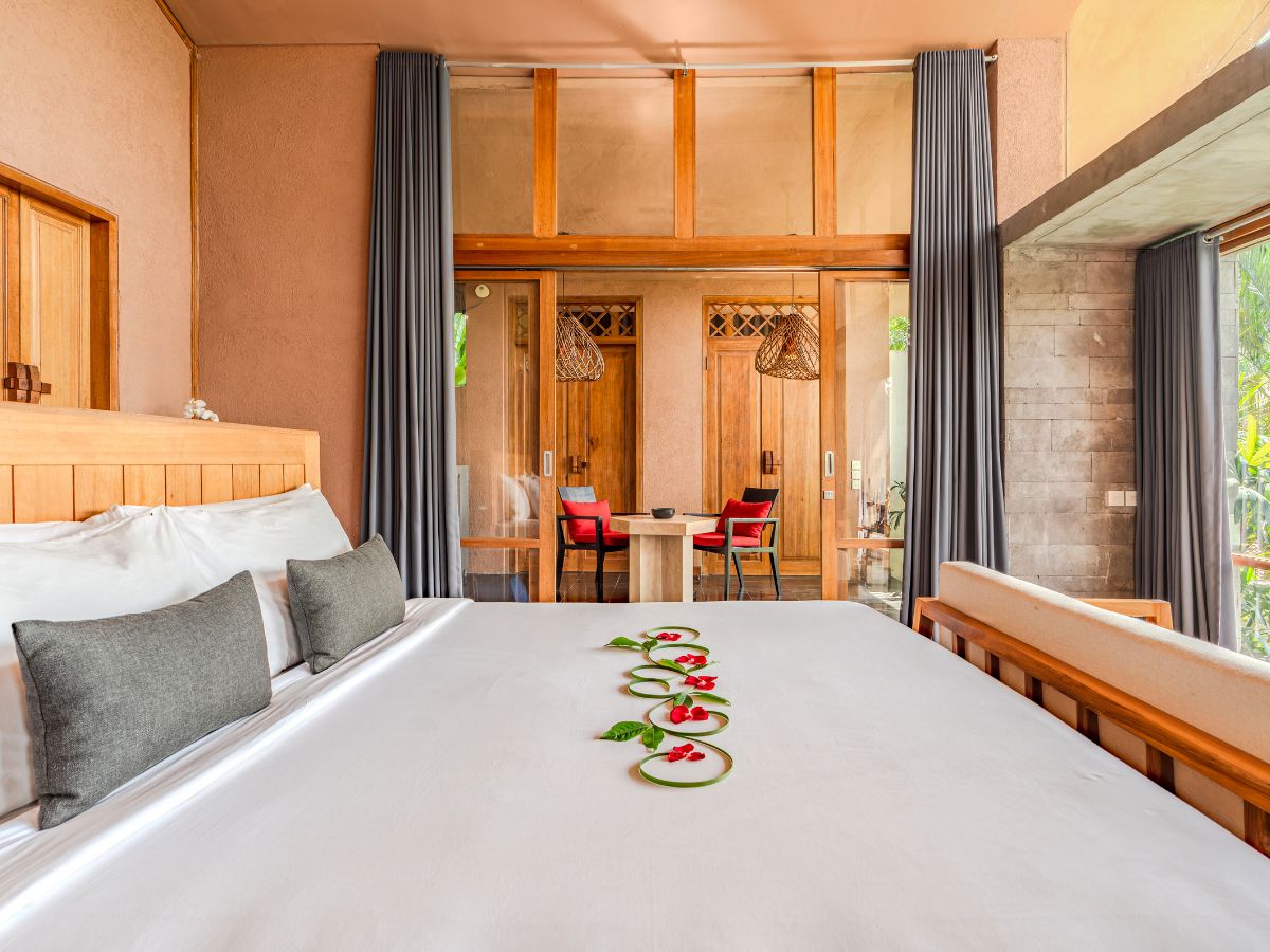 Romance Royal Pool Villa (4)