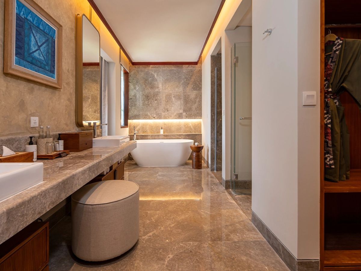 Adiwana Corner Suite (2)