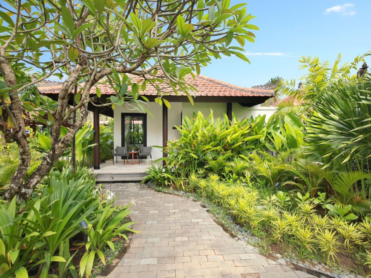 Cottage (3)